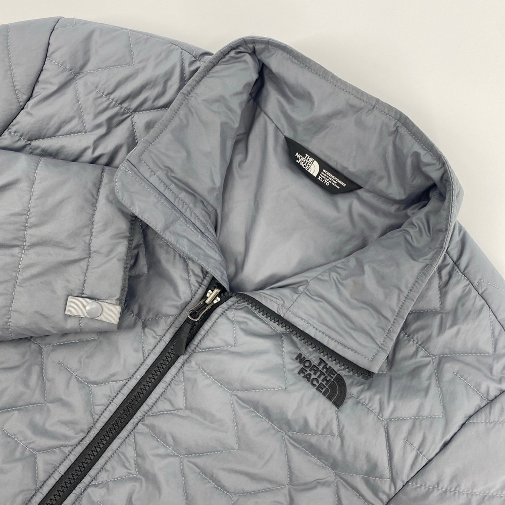 North Face Thermoball Jacket Womens Extra Large Gray Quilted Insulated Outdoors